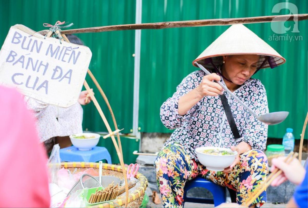 6 quán bánh đa trộn cực ngon, giá chỉ khoảng 30 ngàn cho bữa trưa hè nóng nực Hà Nội Ảnh 13