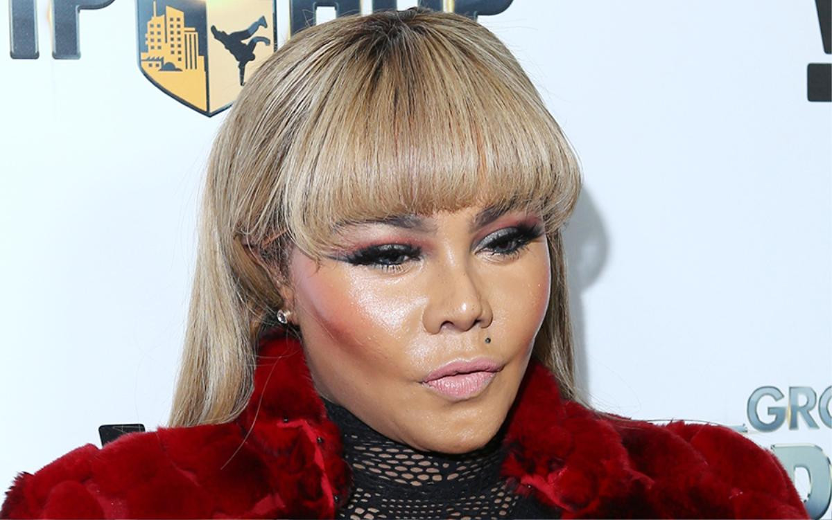 Lil' Kim ưu ái Cardi B, tiếp tục 'thêm dầu vào lửa' vào mối thâm thù lâu năm với Nicki Minaj Ảnh 5