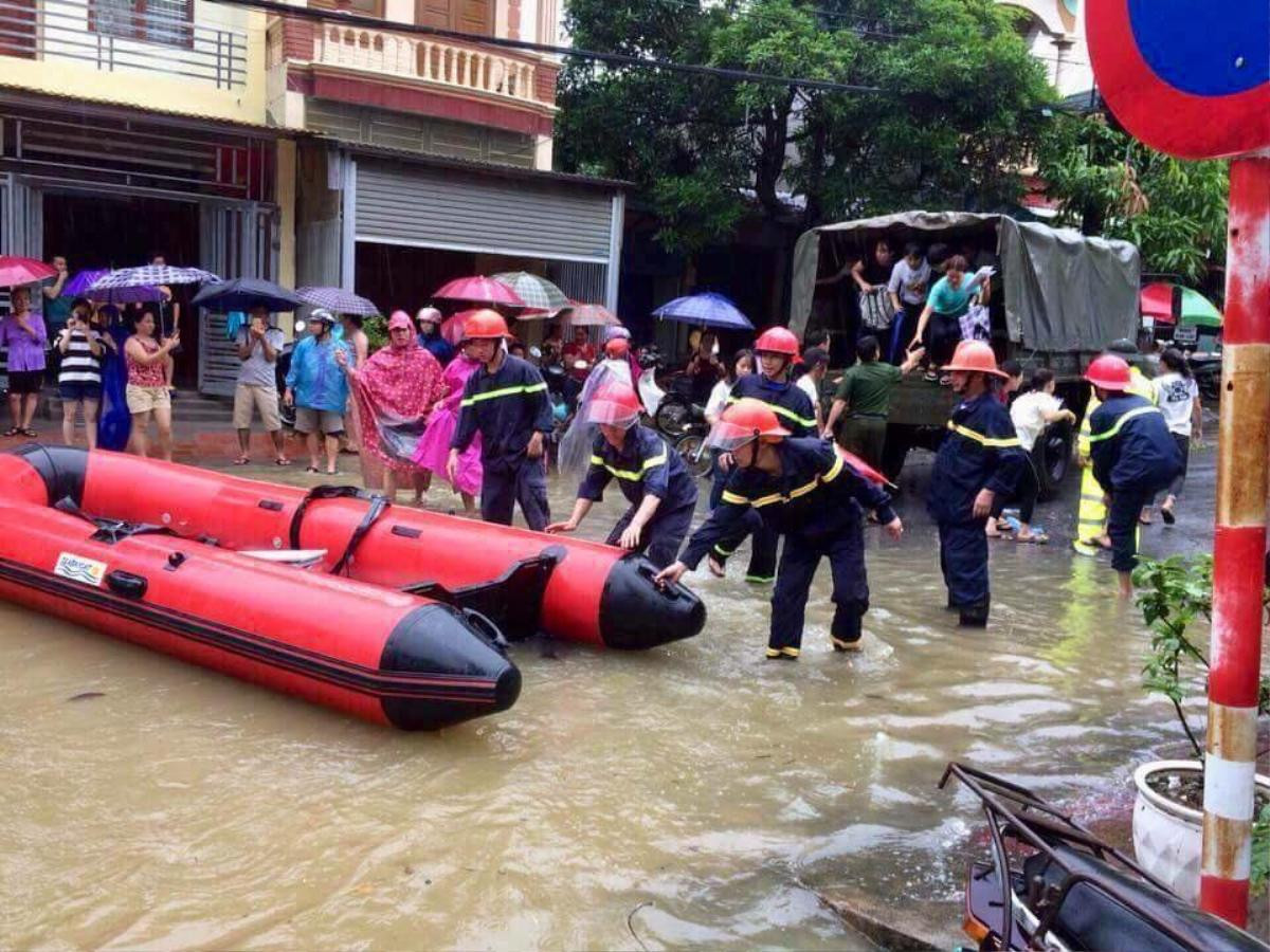 Mưa lũ kinh hoàng chia cắt nhiều tuyến đường, 15 học sinh ở Lai Châu không thể tham dự kỳ thi THPT Quốc gia Ảnh 3