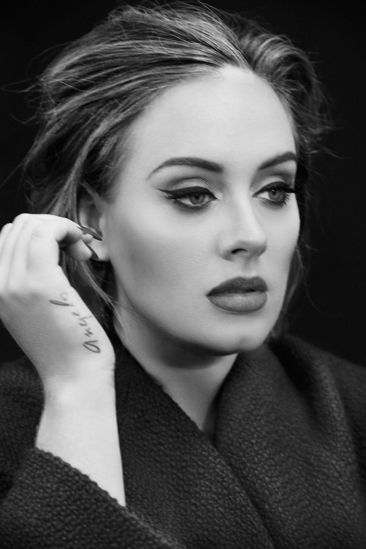 'Hoạ mi nước Anh' Adele trở lại phòng thu: album '31' sẽ được phát hành vào… Ảnh 1