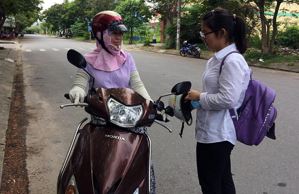 Nữ sinh khiếm thị ước mơ làm giáo viên Tâm lý, từ chối được tuyển thẳng đại học Ảnh 3