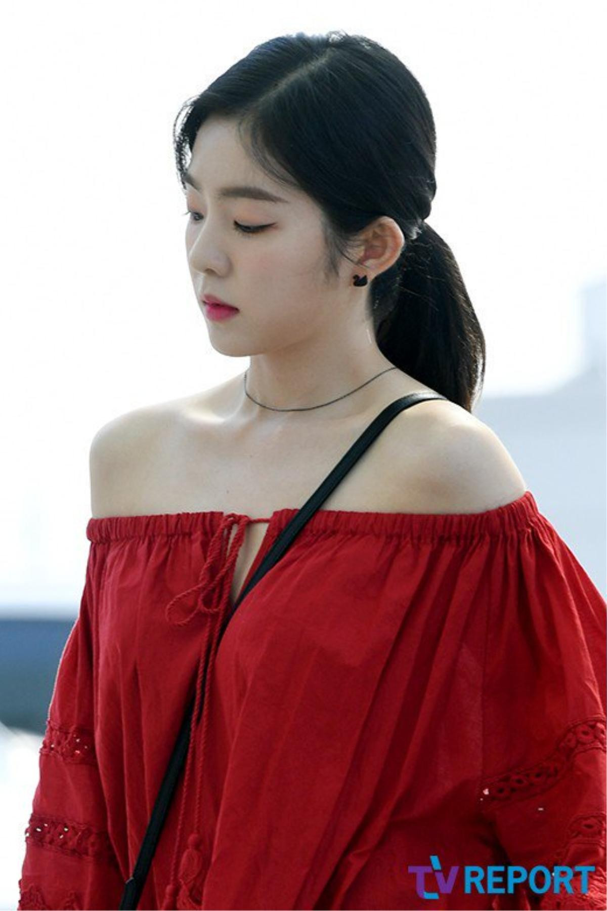 Stylist của Red Velvet nhận gạch đá vì chọn váy quá xấu cho Irene Ảnh 2