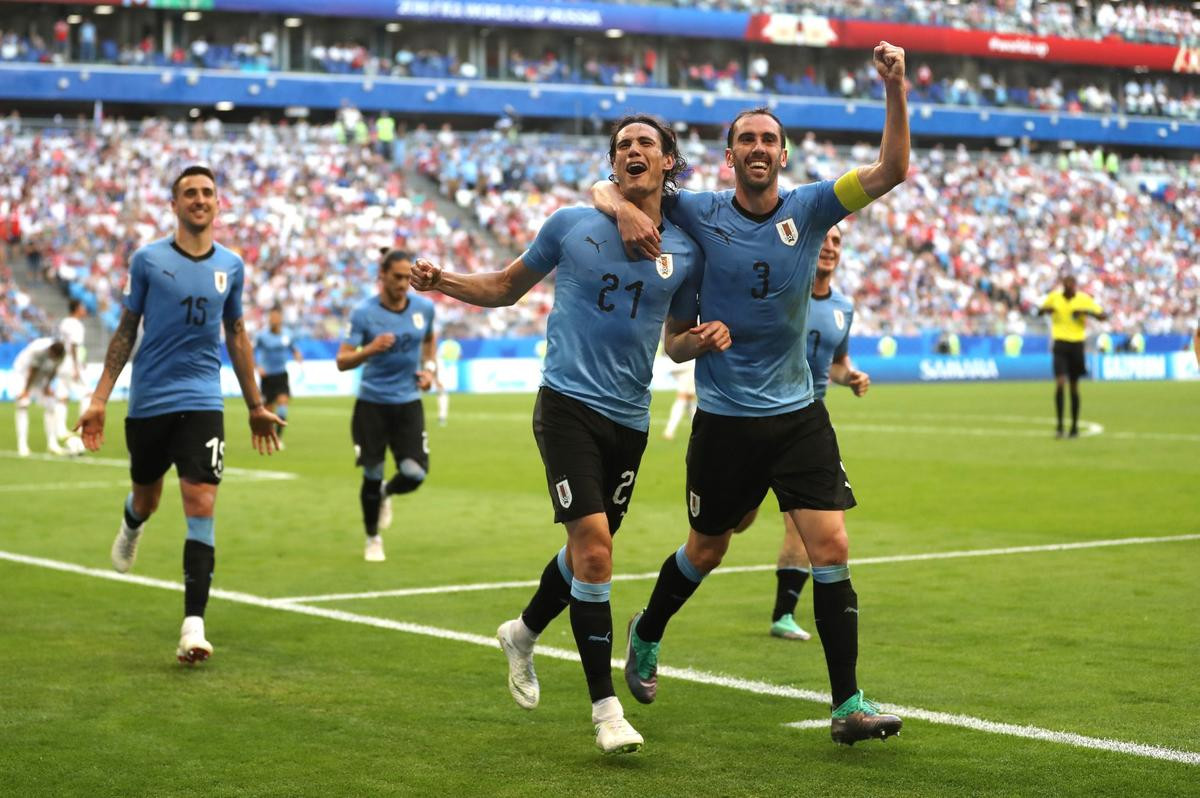 'Bí ẩn' Uruguay: Đội tuyển của Cavani, Suarez gắn bó như một… CLB Ảnh 3