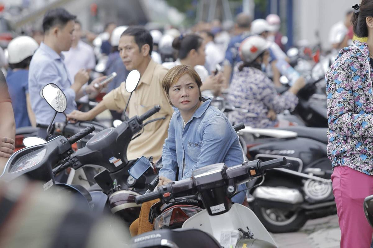 Hôm nay gần 1 triệu sĩ tử cả nước được nghỉ ngơi, kết thúc kỳ thi căng thẳng nhất năm THPT quốc gia 2018 Ảnh 8