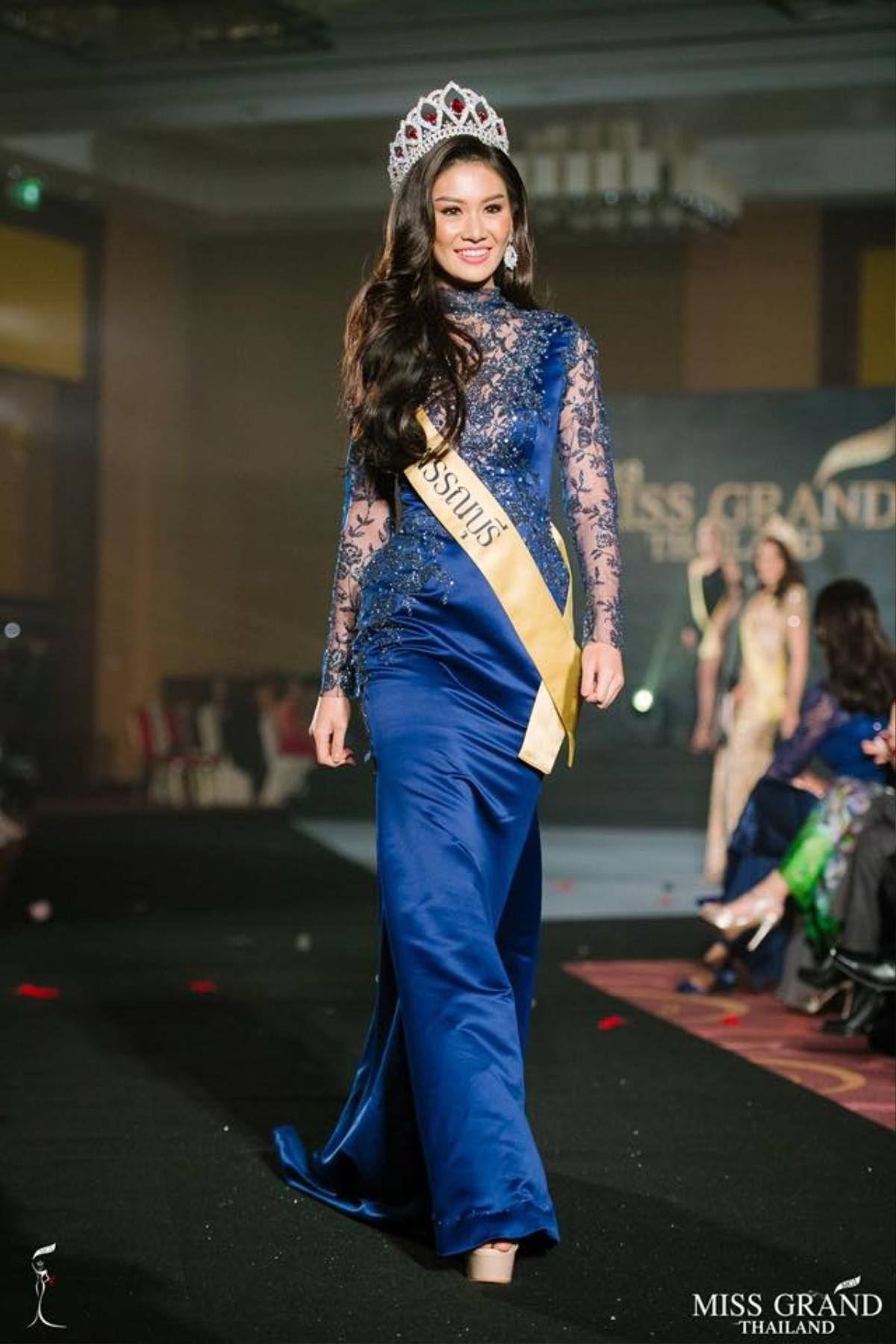 Bạn đã xem màn chào sân đầy ấn tượng của dàn thí sinh Miss Grand Thailand 2018 chưa? Ảnh 8