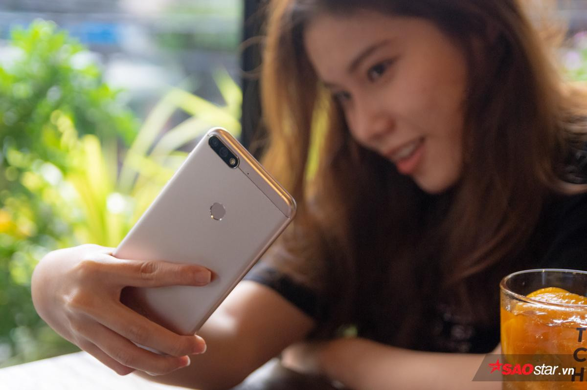 Đánh giá chi tiết smartphone Honor 7C: Nhiều tính năng tốt trong tầm giá! Ảnh 19