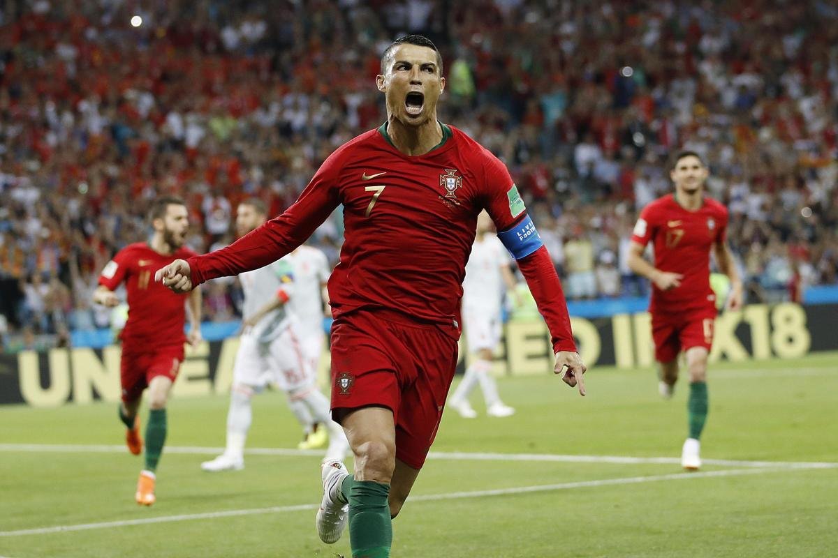 Tỏa sáng tại World Cup, Ronaldo vẫn sắp rời khỏi Real Madrid với giá 120 triệu Euro Ảnh 1