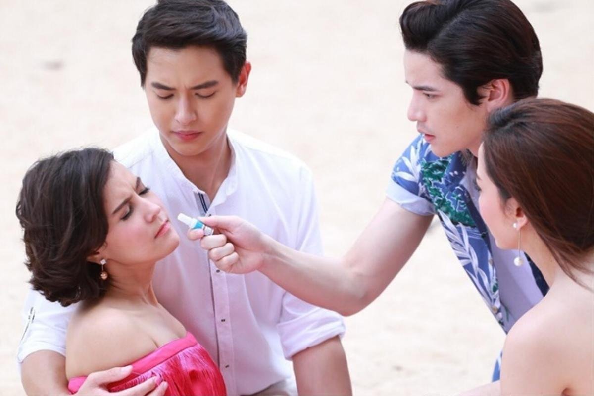 Mới tập 3 ‘Trò chơi tình ái’ đã có cảnh ‘giường chiếu’: James Jirayu khỏa thân, Taew Natapohn không thể kìm lòng Ảnh 10