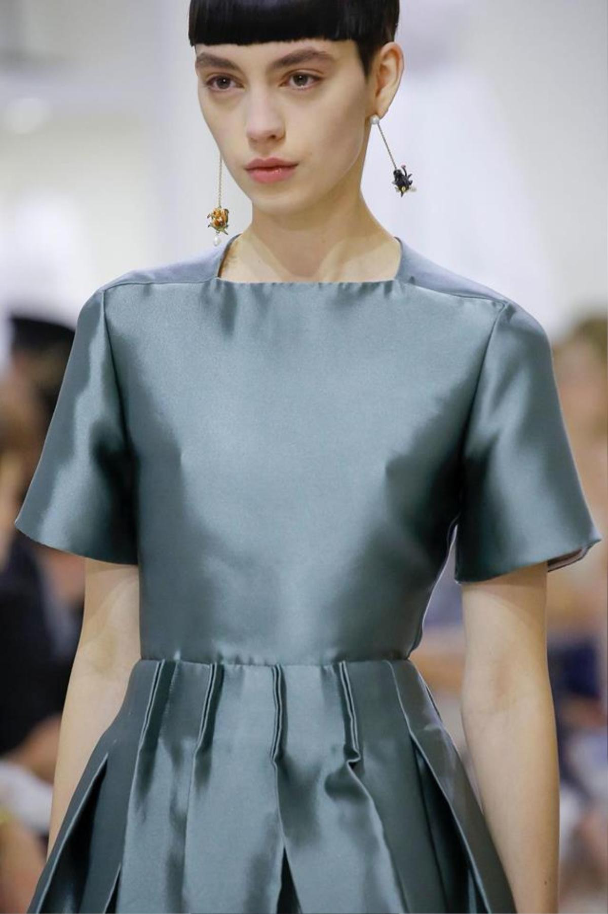 Dior Couture Thu 2018 - giấc mơ thanh xuân ai cũng mơ được chạm tay vào Ảnh 10