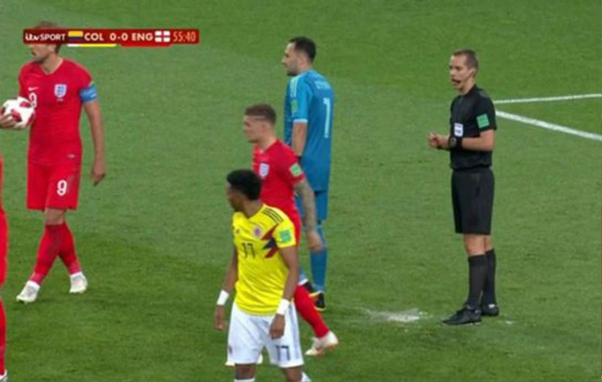 Sao Colombia dùng thủ đoạn ‘bẩn thỉu’ để phá hoại cú đá penalty của Harry Kane Ảnh 3