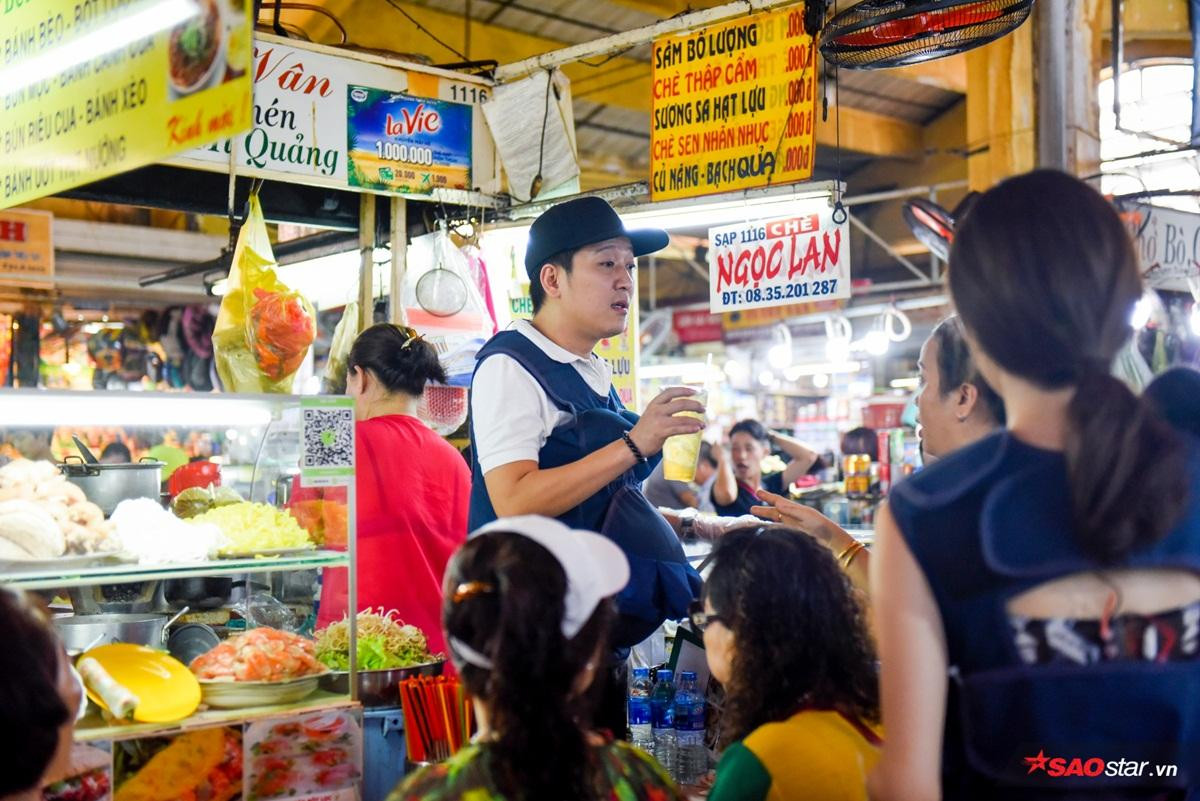 Biết tin Trường Giang - Hương Giang bán bún bò 200k/tô, Hứa Vĩ Văn làm ngay điều này Ảnh 12