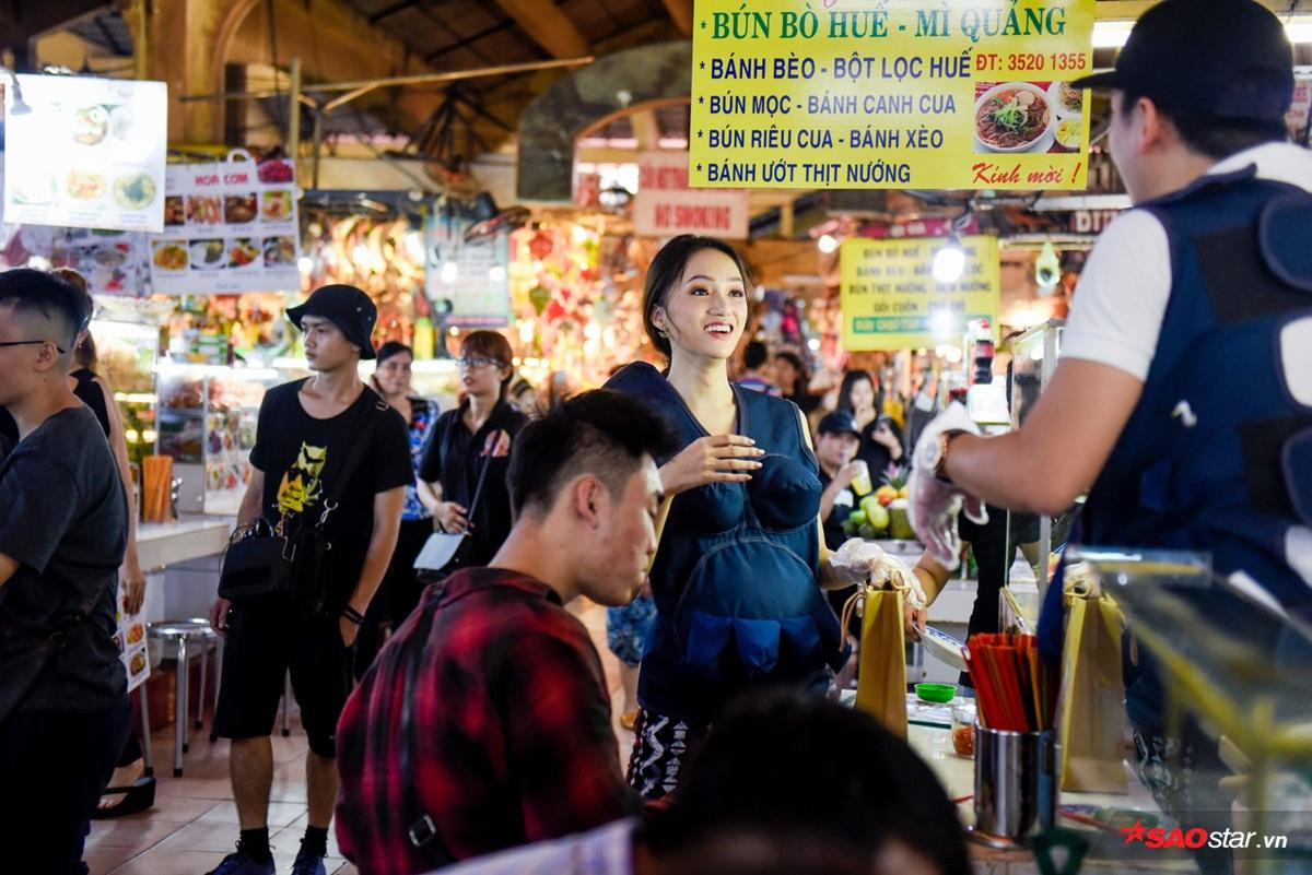 Biết tin Trường Giang - Hương Giang bán bún bò 200k/tô, Hứa Vĩ Văn làm ngay điều này Ảnh 4