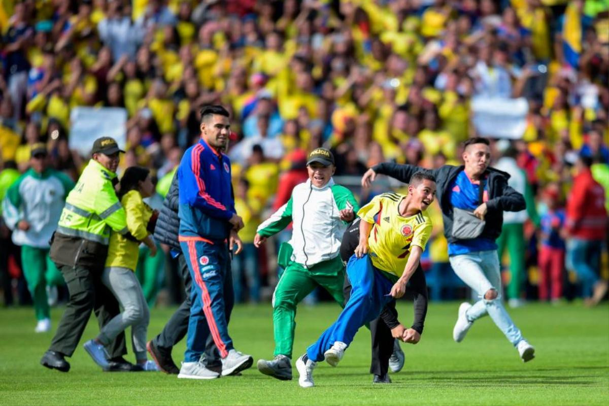 Thất bại ở World Cup nhưng người Colombia chào đón đội tuyển như thể vừa giành chức vô địch Ảnh 10