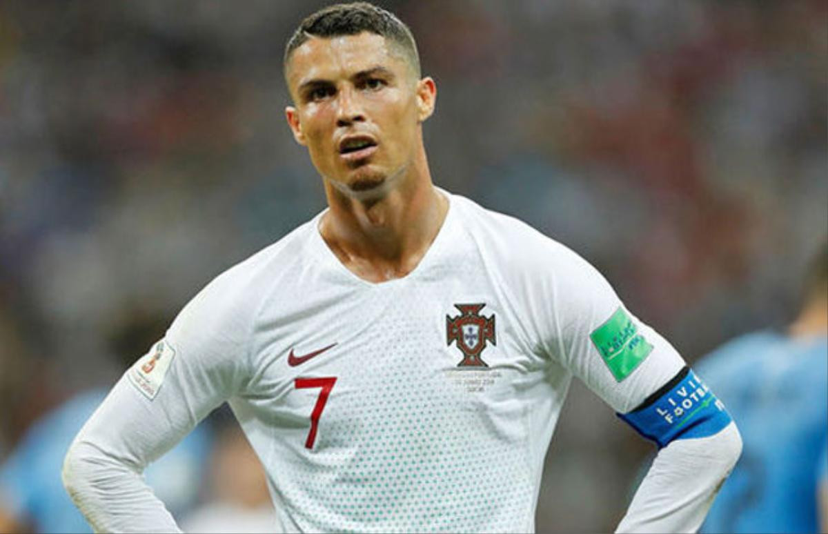 Real muốn Ronaldo nói dối vụ gia nhập Juventus? Ảnh 1