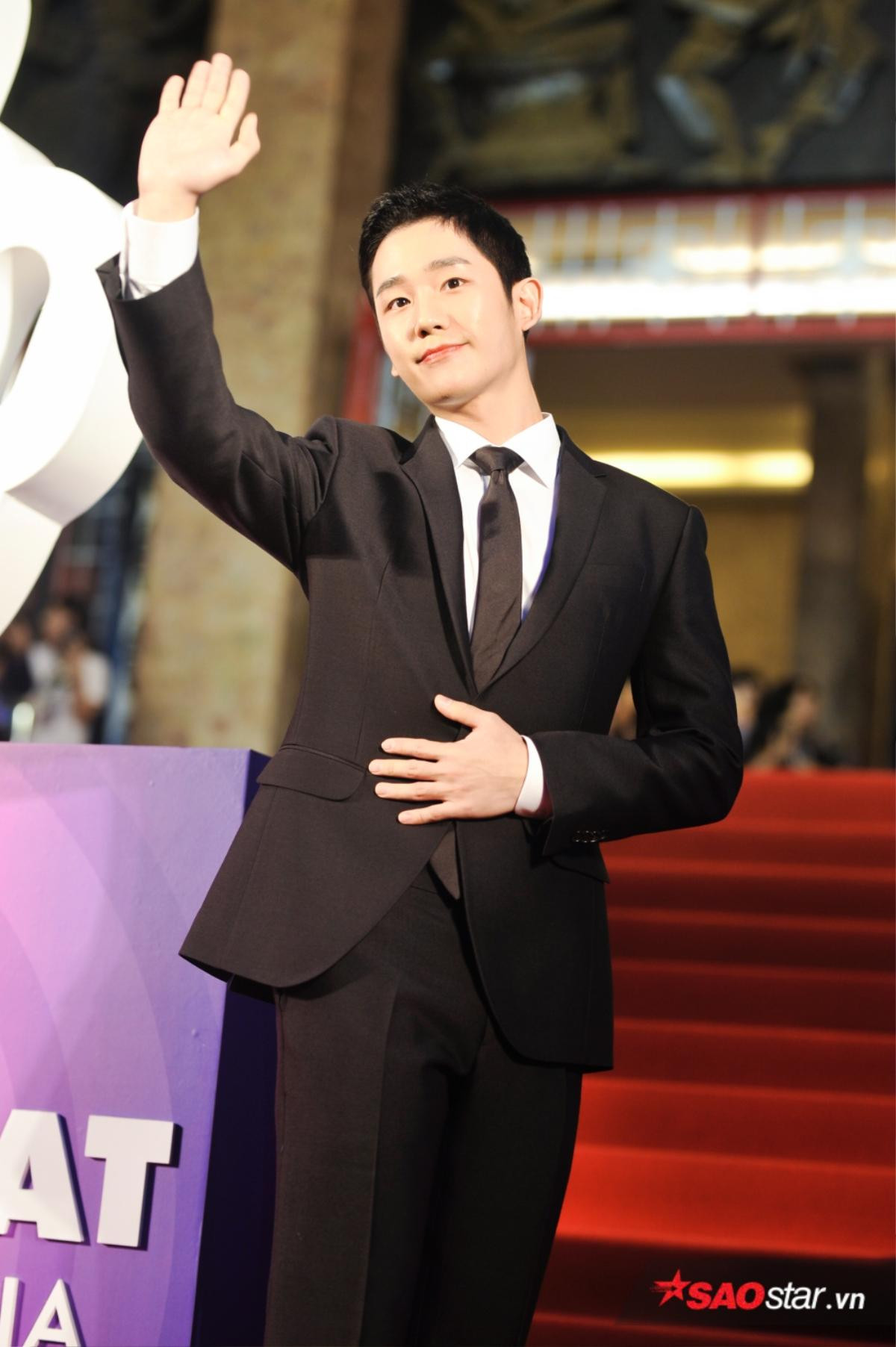 Thảm đỏ V Heartbeat 'vỡ trận' trước sự đổ bộ của Winner, Jung Hae In và dàn nghệ sĩ Việt Ảnh 6