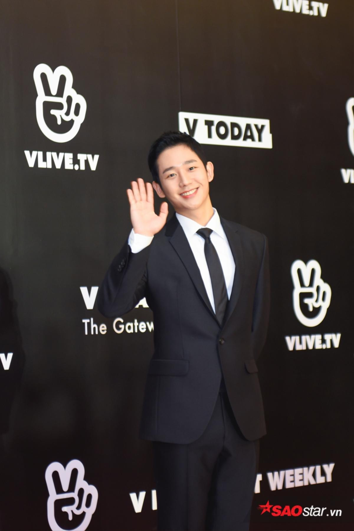 Thảm đỏ V Heartbeat 'vỡ trận' trước sự đổ bộ của Winner, Jung Hae In và dàn nghệ sĩ Việt Ảnh 5