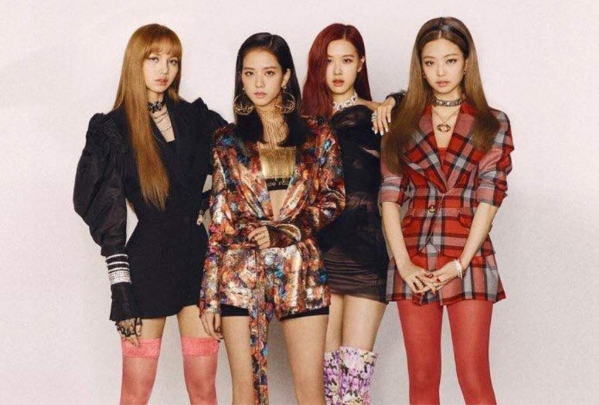 Stylist của BLACKPINK hứng gạch đá vì ám chỉ thời trang của TWICE tầm thường Ảnh 4