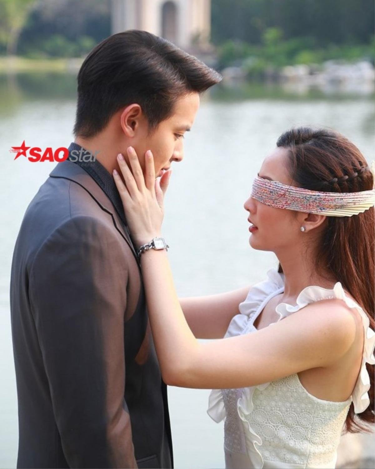 Tập 5 ‘Trò chơi tình ái’ ngập thính: Taew Natapohn liên tục ‘chạm khẽ’ khiến James Jirayu phát sốt Ảnh 9