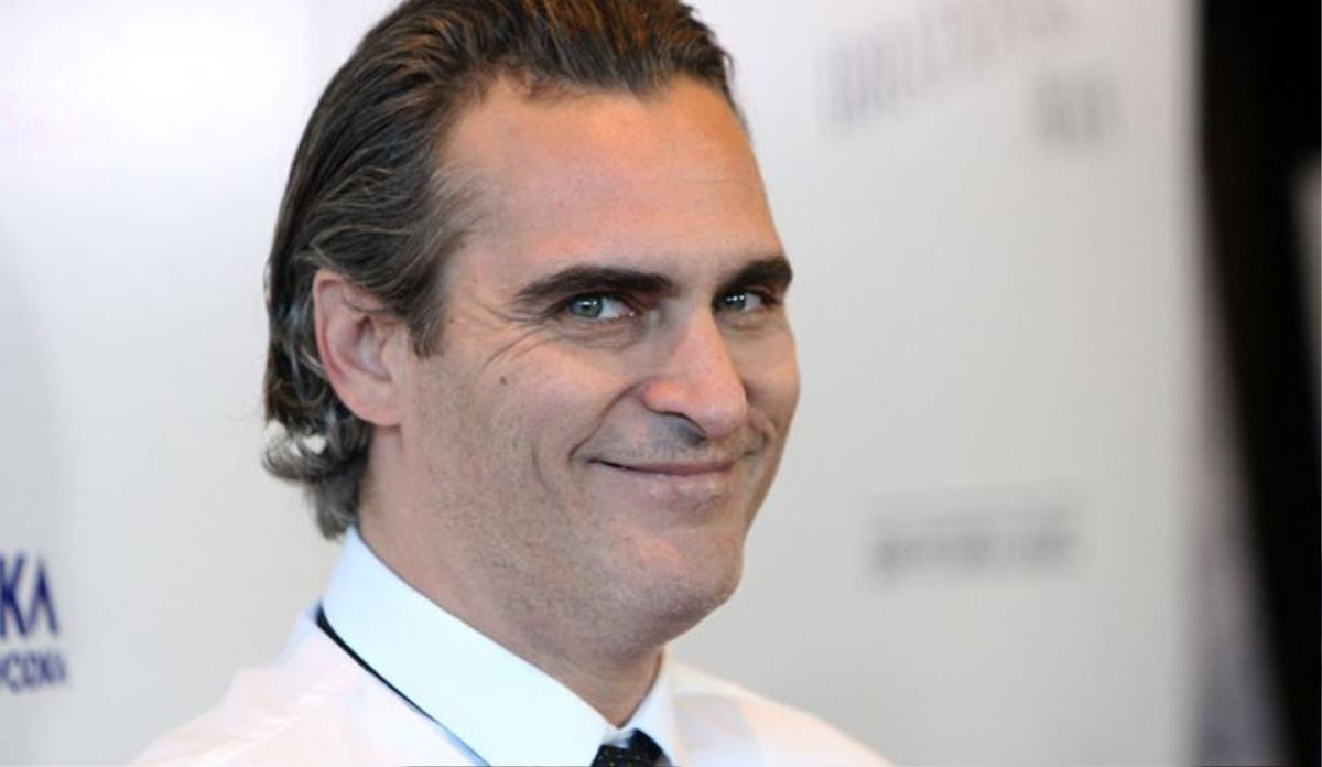 Joaquin Phoenix chính thức vào vai Joker cho phần phim riêng Ảnh 2