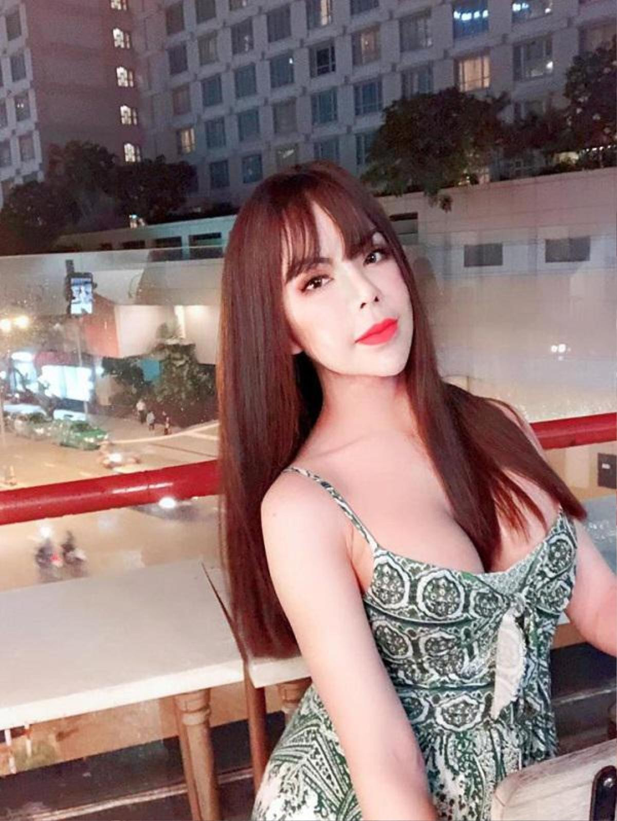 Hotgirl chuyển giới Linda nâng mũi lần thứ 7 vì mãi chưa ưng ý Ảnh 8