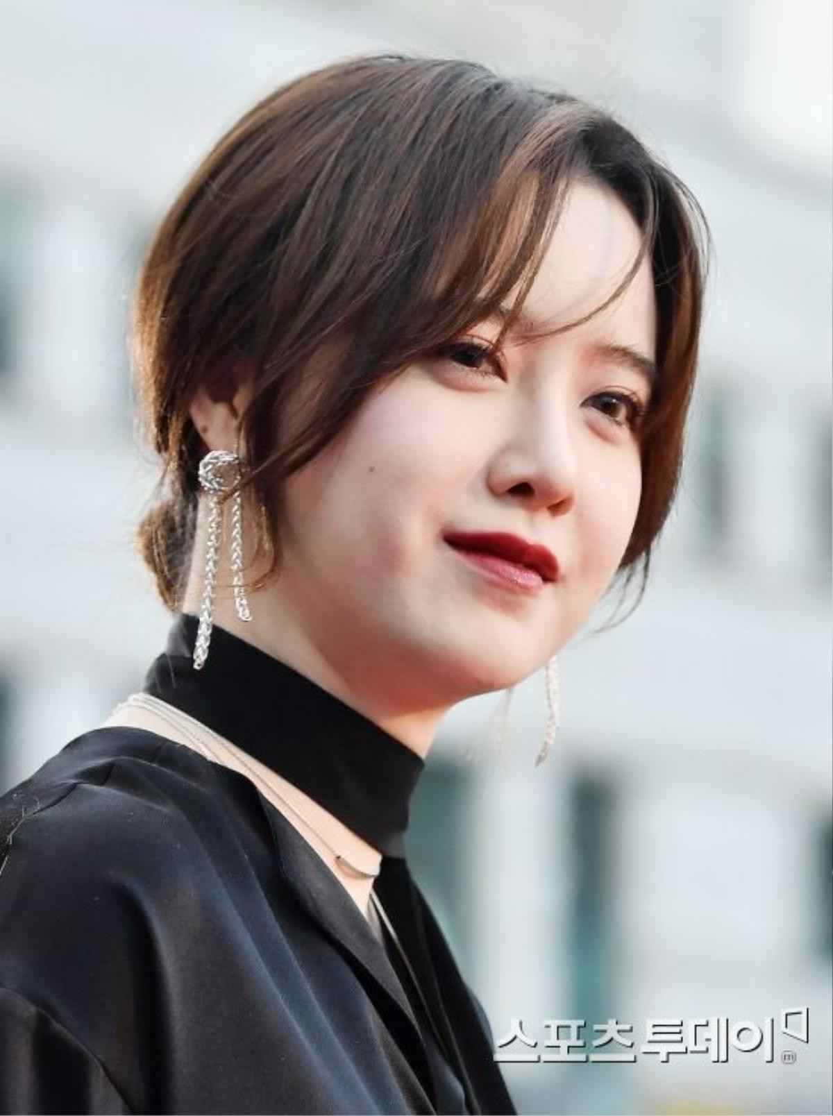 Ngoại hình 'phát tướng', liên tục lấy tay che bụng, phải chăng Goo Hye Sun đang mang thai con đầu lòng? Ảnh 5