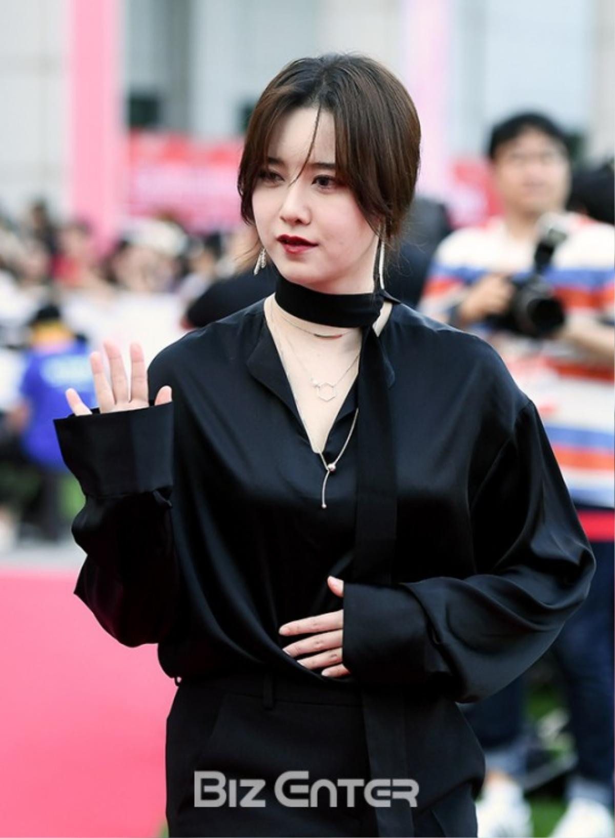 Ngoại hình 'phát tướng', liên tục lấy tay che bụng, phải chăng Goo Hye Sun đang mang thai con đầu lòng? Ảnh 2