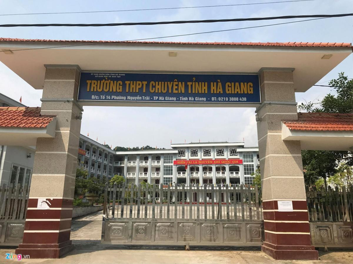 Điểm thi THPT cao bất thường tại Hà Giang: Thí sinh bật khóc, phụ huynh bất bình vì kết quả không phản ánh đúng thực lực Ảnh 2