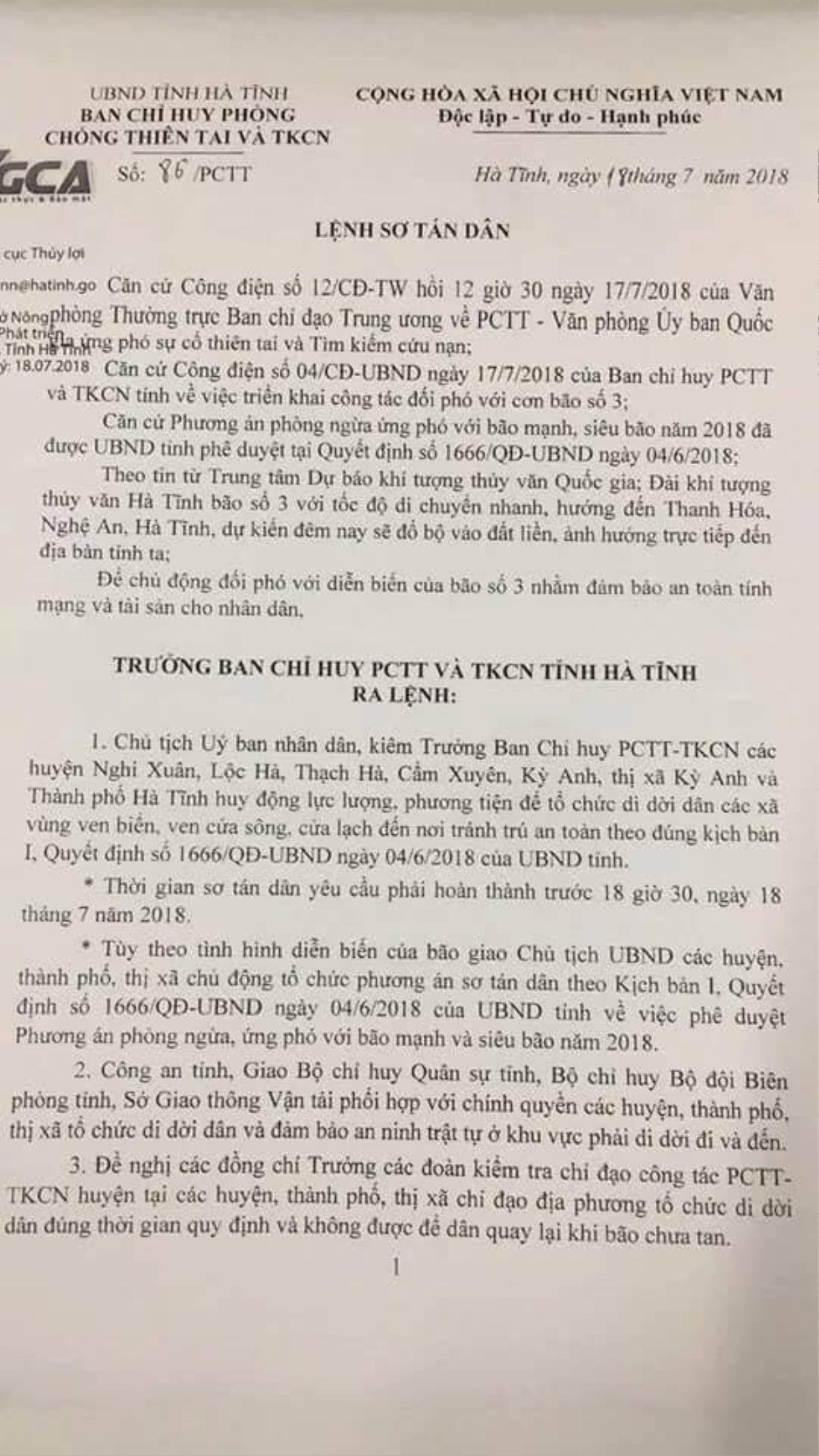 Lo ngại bão Sơn Tinh càn quét - Khẩn trương di dời hàng nghìn hộ dân ven biển Nghệ An, Hà Tĩnh Ảnh 2