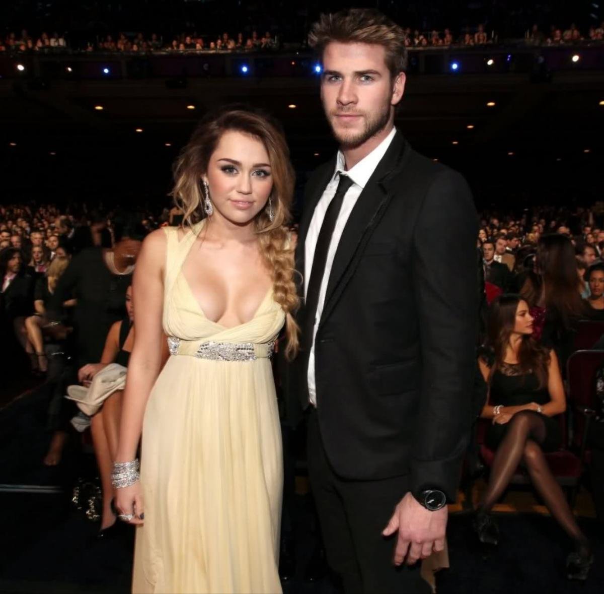 Liam Hemsworth và Miley Cyrus: Mối tình thanh xuân nhiều biến động nhưng cũng lắm những ngọt ngào Ảnh 7