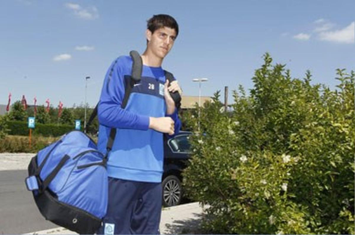 Courtois vẫn thành công dù không có tố chất Ảnh 3