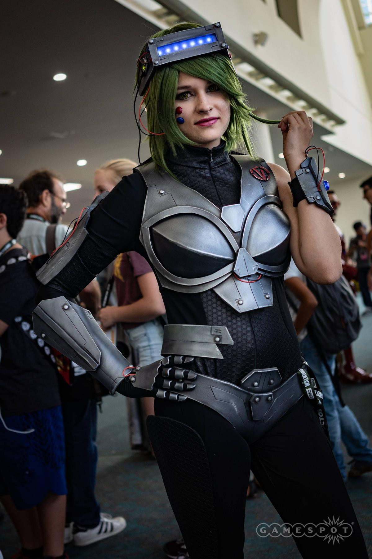 Những màn cosplay ấn tượng trong ngày đầu tiên của lễ hội Comic-Con 2018 Ảnh 5