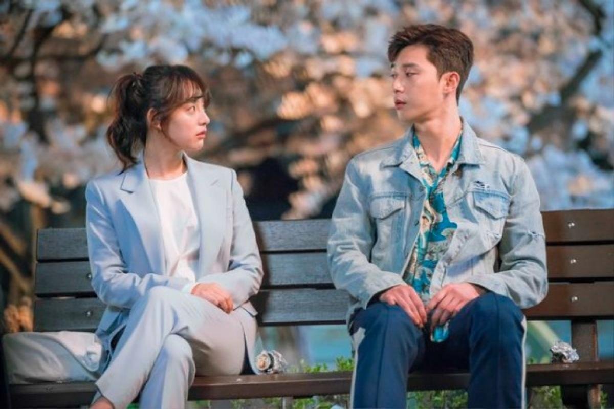 Điểm mặt hội ‘người tình màn ảnh' tài sắc vẹn toàn của Park Seo Joon - Ai mới là 'chân ái'? Ảnh 11