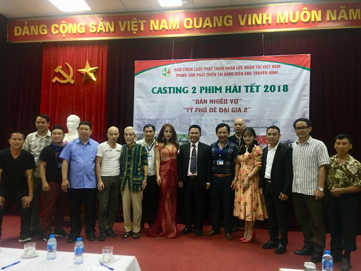 Sau loạt cảnh 'nóng' gây tranh cãi, Quang Tèo tiếp tục casting thực hiện phim hài Tết 'Tỷ phú đè đại gia 2' Ảnh 1