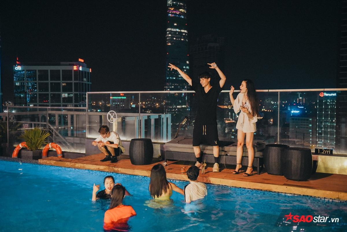 Trọn bộ khoảnh khắc 'chất phát ngất' của dàn nam thanh nữ tú The Voice tại Pool Party Ảnh 11