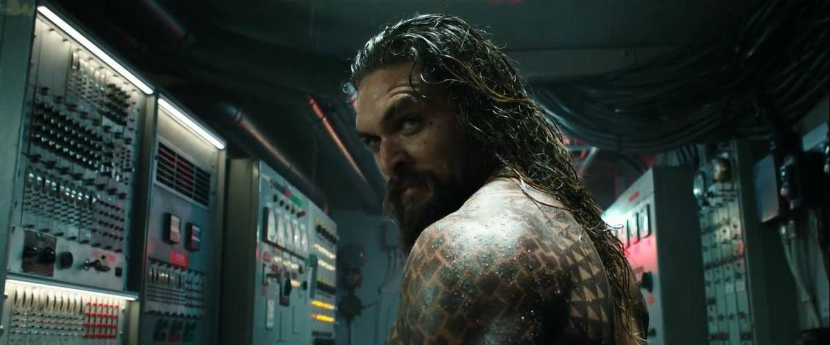 Thủy cung xinh đẹp nhưng đầy khốc liệt với trận chiến trong trailer 'Aquaman' Ảnh 4