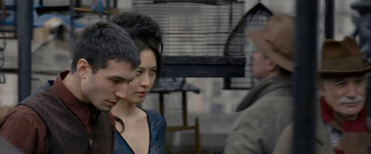 Lật mở 7 manh mối trong trailer mới của 'Fantastic Beasts: The Crimes of Grindelwald' Ảnh 6