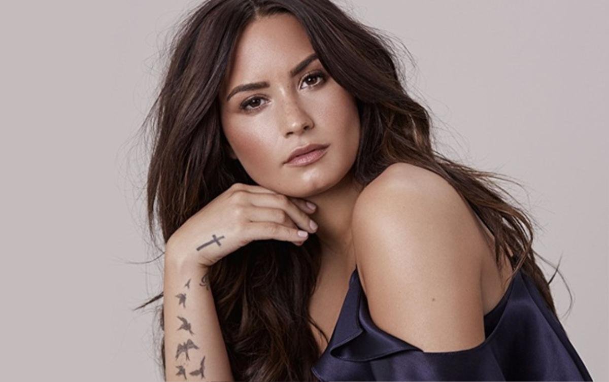 Loạt siêu sao gửi 'mưa lời chúc', nguyện cầu tốt lành cho Demi Lovato! Ảnh 1