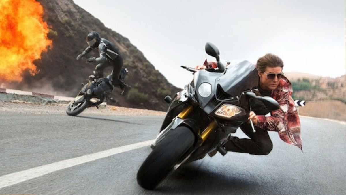 'Mission: Impossible' và Tom Cruise chứng minh câu nói: 'Gừng càng già càng cay, phim làm hoài vẫn hay' Ảnh 5