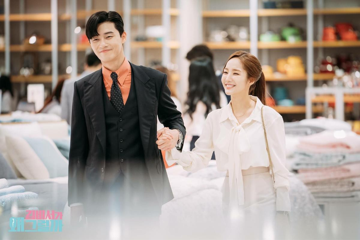 Loạt khoảnh khắc ngọt ngào của Park Seo Joon - Park Min Young trong 'Thư ký Kim' - Fan muốn tin họ không hẹn hò cũng khó Ảnh 56