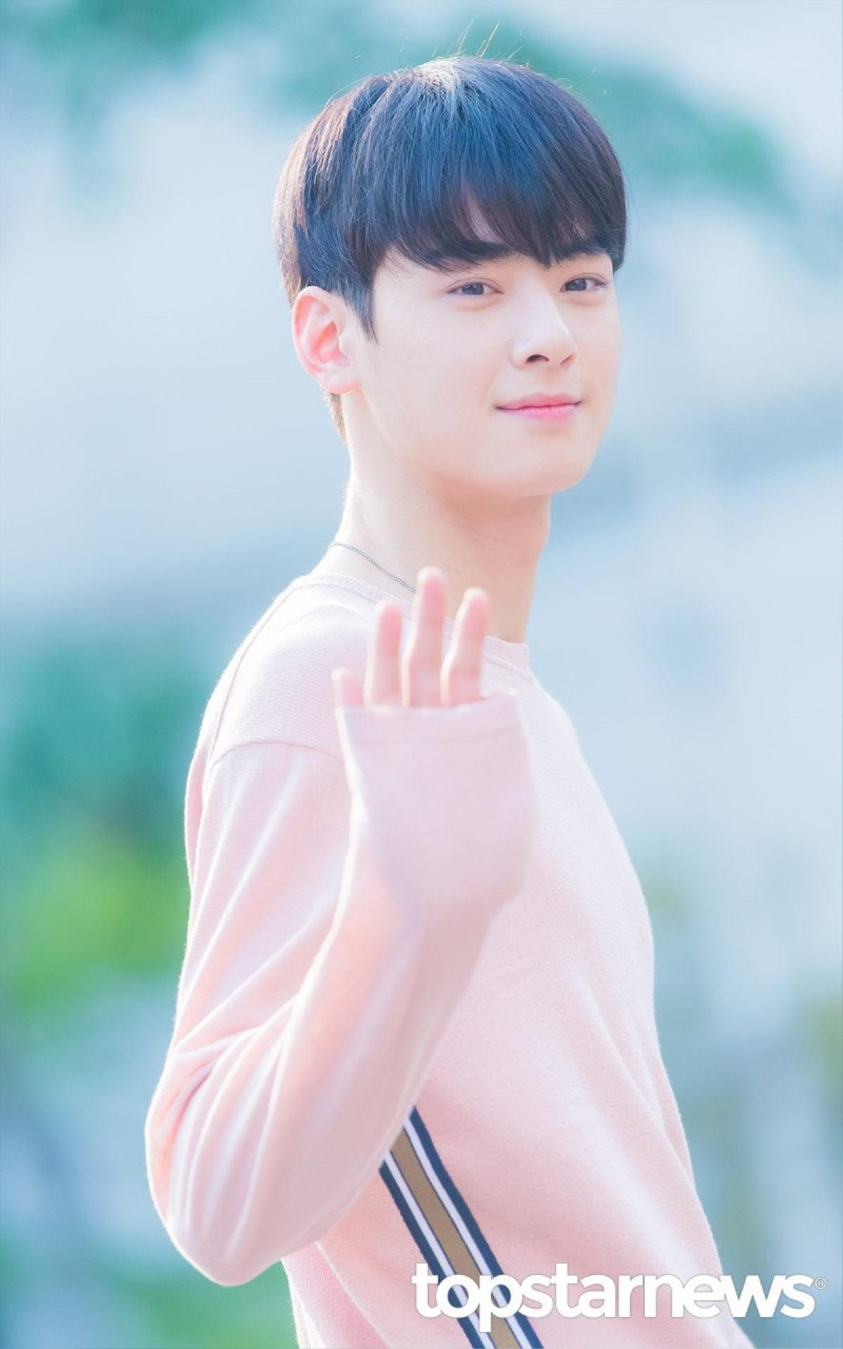 ‘Xịt máu mũi’ với Cha Eun Woo - Mỹ nam đẹp không góc chết của 'My ID Is Gangnam Beauty' Ảnh 2