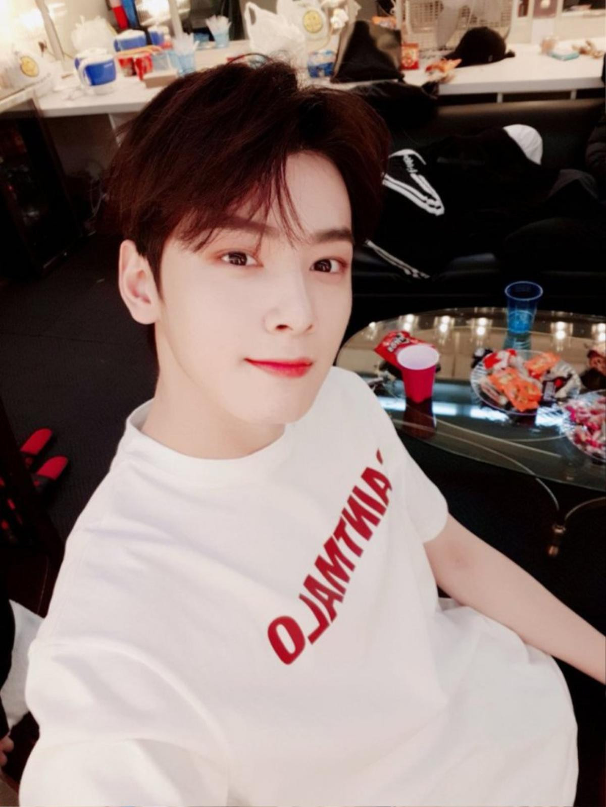 ‘Xịt máu mũi’ với Cha Eun Woo - Mỹ nam đẹp không góc chết của 'My ID Is Gangnam Beauty' Ảnh 4