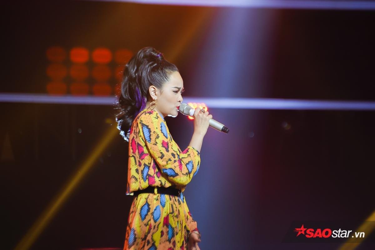 Mỹ Hằng - Hải Vy: Cuộc 'đo ván' kịch tính giữa 'phù thuỷ' và 'công chúa' tại The Voice 2018 Ảnh 1