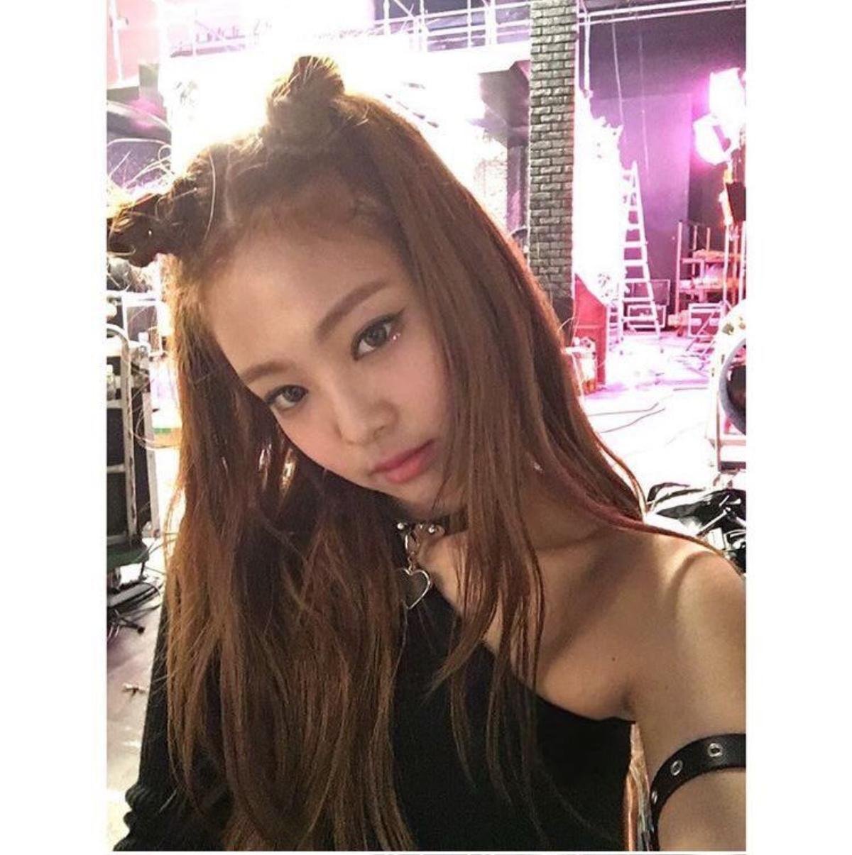 Muốn hạ gục Crush trong nháy mắt hãy học 4 kiểu tóc đẹp này của Jennie Kim (Black Pink) Ảnh 11