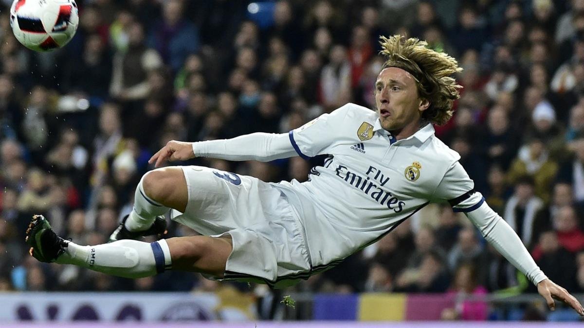 Muốn đối đầu Ronaldo, Luka Modric đòi chia tay Real Ảnh 2