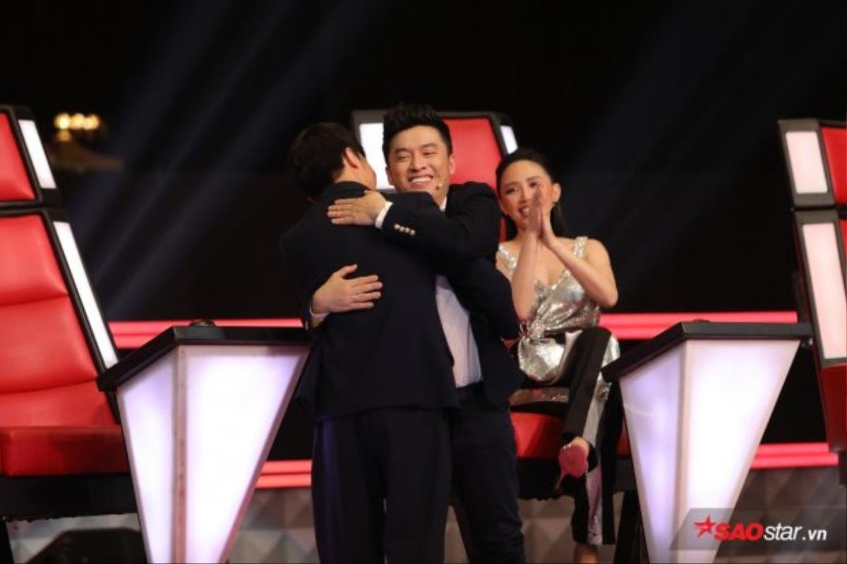 Kết thúc vòng Đo ván, 'gia tài' của HLV Lam Trường tại The Voice 2018 chứa những dấu ấn gì? Ảnh 2