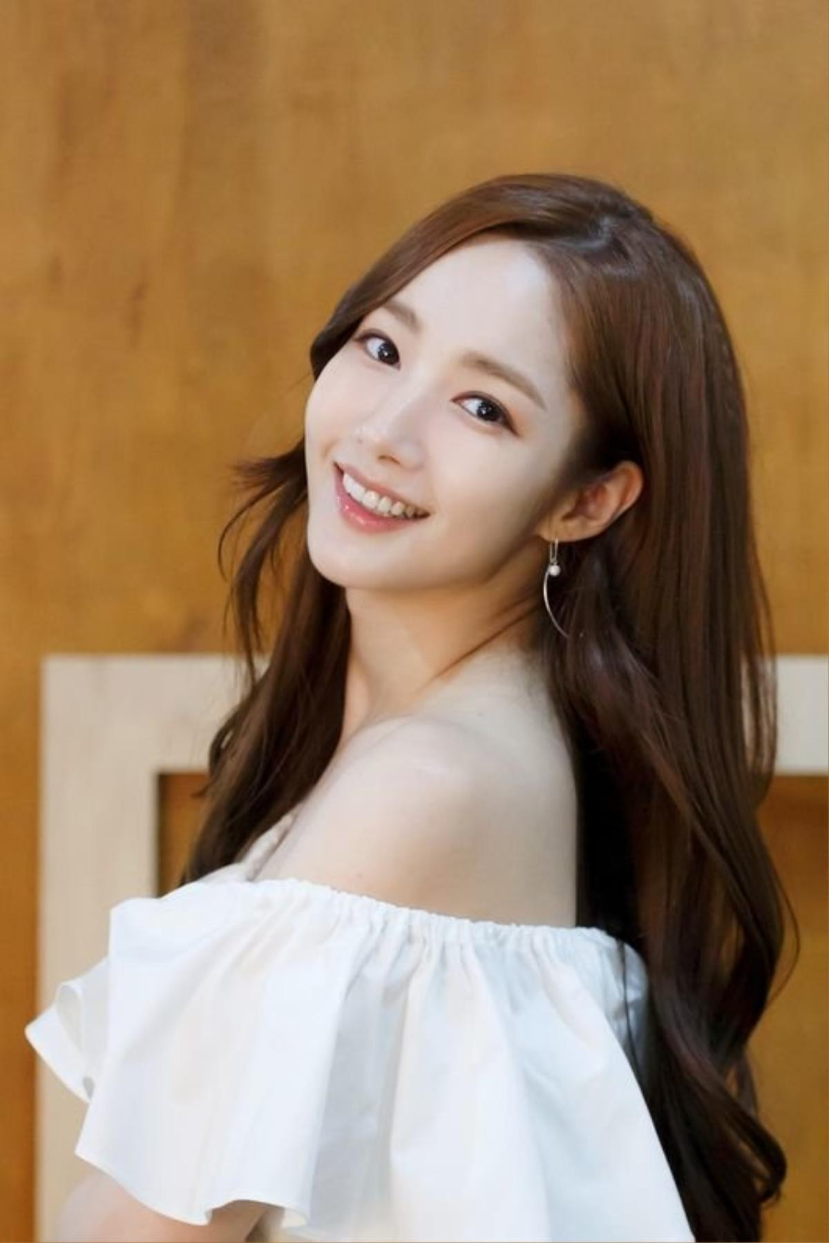 12 năm kể từ 'Gia đình là số 1', Park Min Young lần đầu chia sẻ về Hwang Chansung (2PM) sau 'Thư ký Kim' Ảnh 2