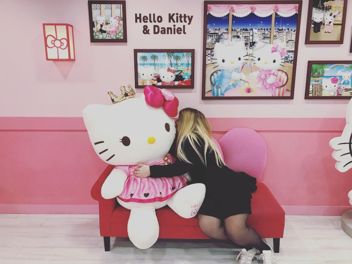 Có một hòn đảo Hello Kitty toàn màu 'hường' ở Hàn Quốc khiến con gái cứ phải phát cuồng Ảnh 8