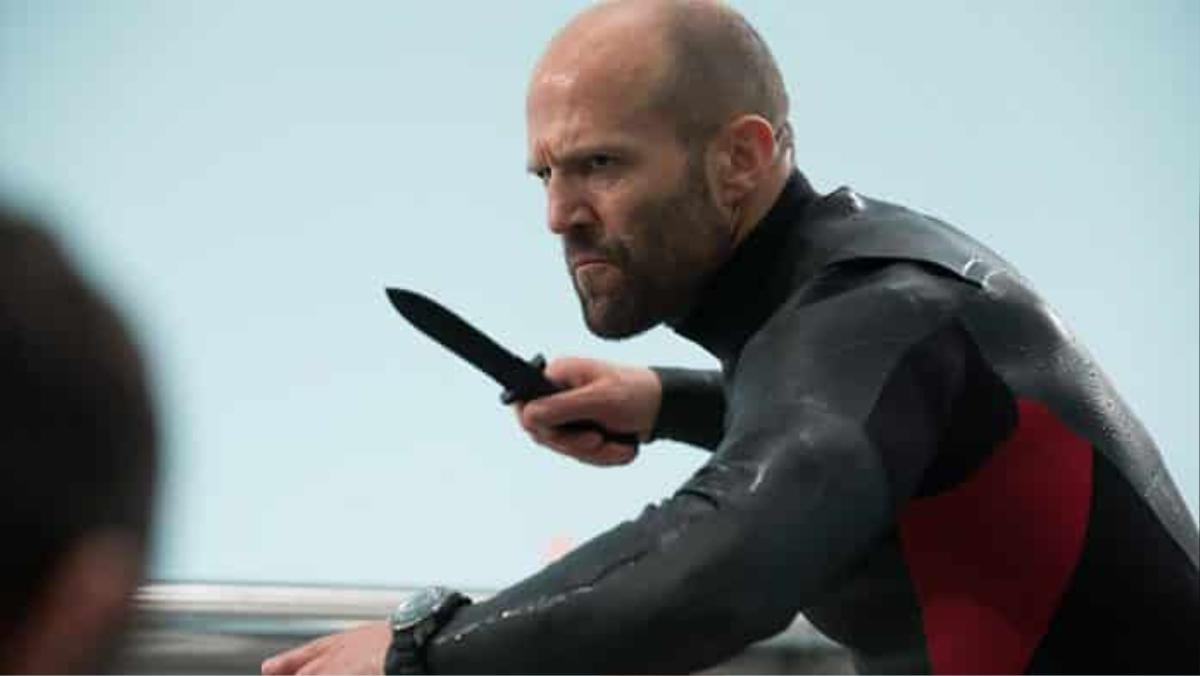 Jason Statham: Người hùng thực thụ cân cả phim 'The Meg - Cá mập siêu bạo chúa' Ảnh 7