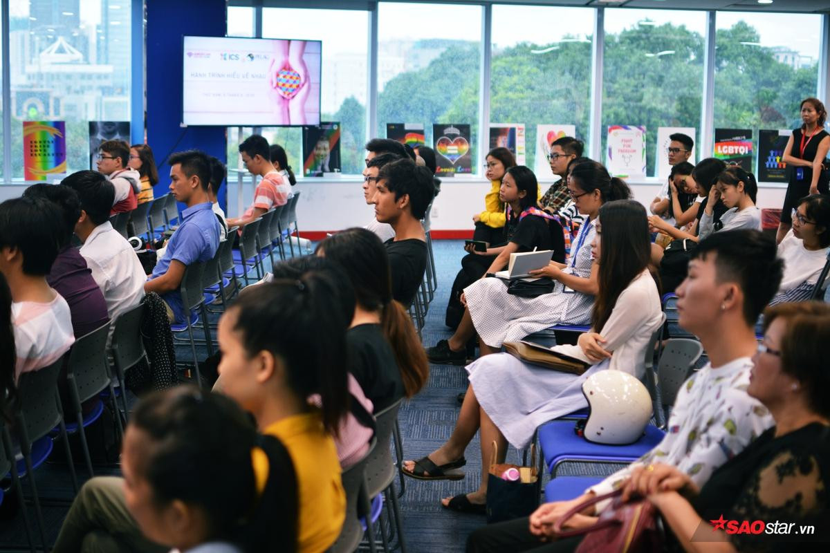 Tâm sự của cha mẹ về những đứa con LGBT: 'Hãy cứu lấy con trẻ sớm nhất, thay vì ghét bỏ và kỳ thị chúng' Ảnh 2