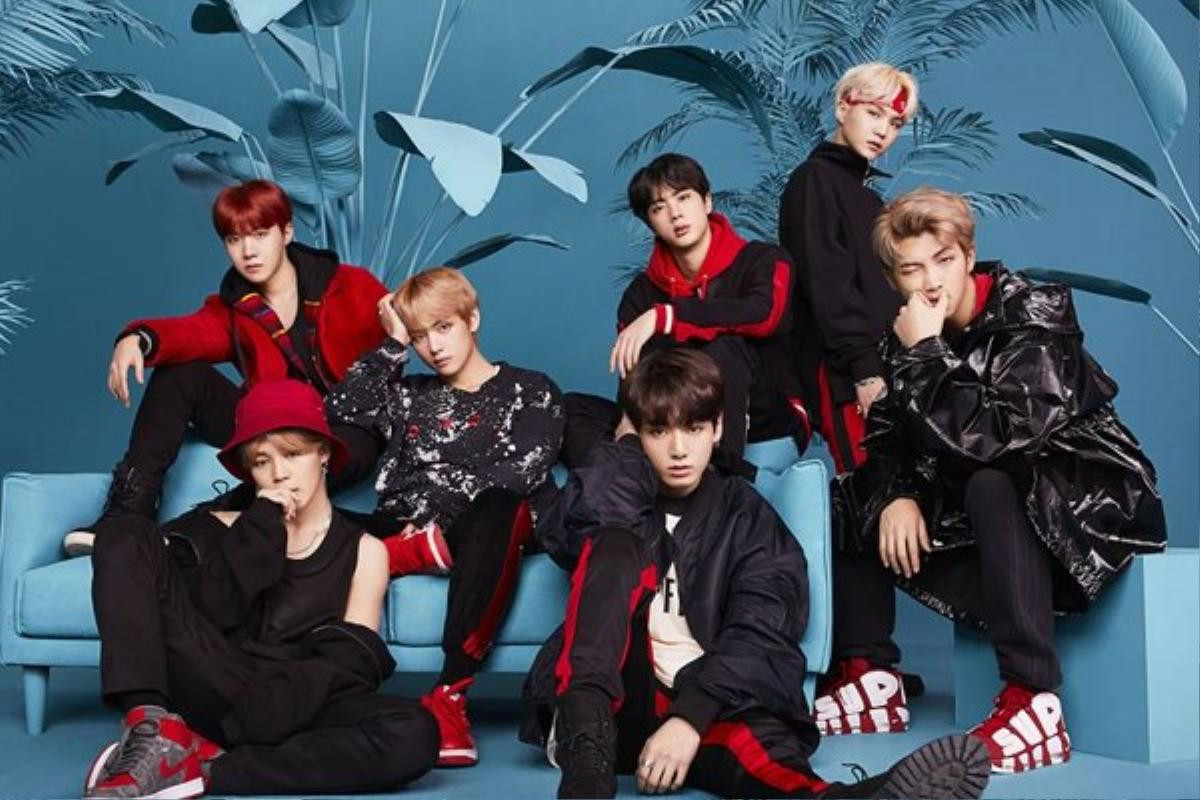 Hot: BTS chính thức 'so găng' với The Chainsmokers tại lễ trao giải 'BBC Radio 1’s Teen' Ảnh 1